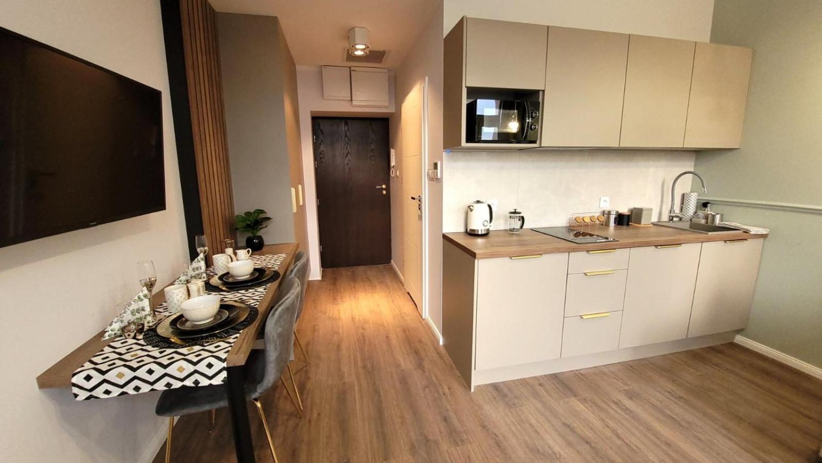 Polonia Apartments Lodz  Ngoại thất bức ảnh